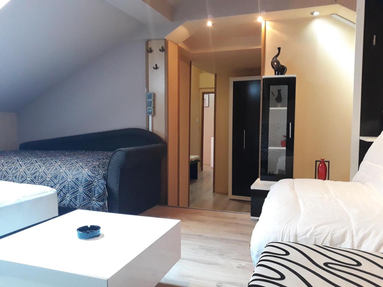 Antonio Rooms Ni Exteriör bild